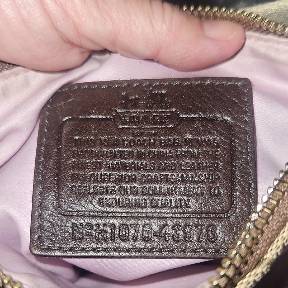 Coach Signature Brown Canvas & Leather Crossbody Bag – Authentic Small Shoulder - Picture 7 of 9